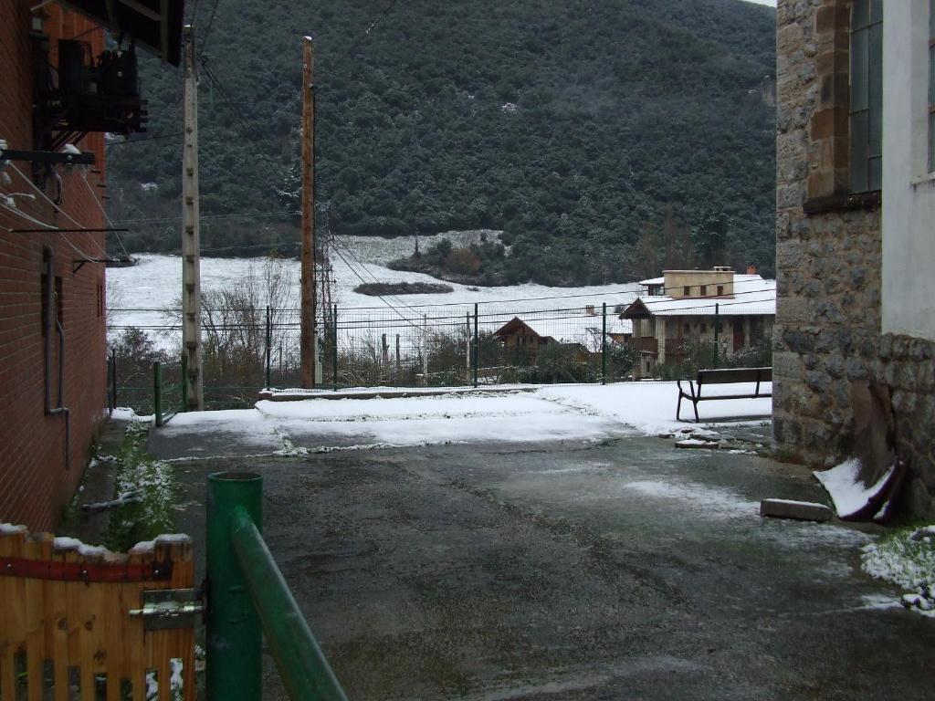 La Anjana Ojedo Hotel Potes Exterior photo